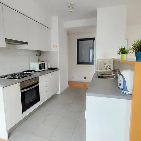 Castle View Apartment, 1 Лиссабон